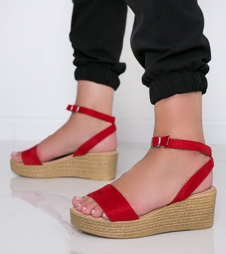 Červené sandály na podpatku Seaky
