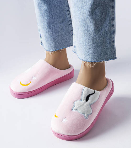 Růžové měkké pantofle MoonCat